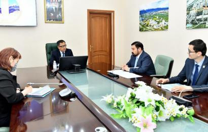 Перспективы сотрудничества обсудили Председатель Правления  Центра Н. Назарбаева и ректор Казахского национального университета имени аль-Фараби