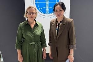 Халықаралық орталық Ұлыбританияның Қазақстан Республикасындағы Төтенше және Өкілетті Елшісімен кездесу өткізді