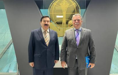 Chairman of the Board of the N. Nazarbayev Center B. Sarsenbayev met with Hungarian Ambassador Otto Ivan Rona