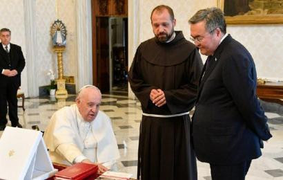 Папа Римский назвал Казахстан надежным партнером