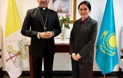 Chair of the Board and Apostolic Nuncio Discuss Joint Initiatives