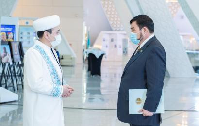 Representatives of religious associations of Kazakhstan and Chairman of the Board of the N. Nazarbayev Center for the Development of Interfaith and Intercivilizational Dialogue Bulat Sarsenbayev discussed further ways of cooperation