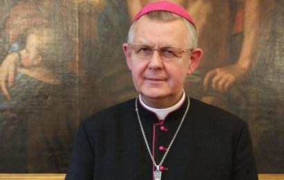 «Польша для меня матерь, а Казахстан отец» — архиепископ Томаш Пэта