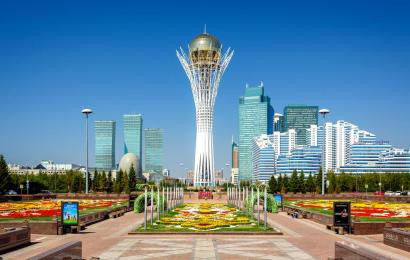 «Астана-Бәйтерек» монументы