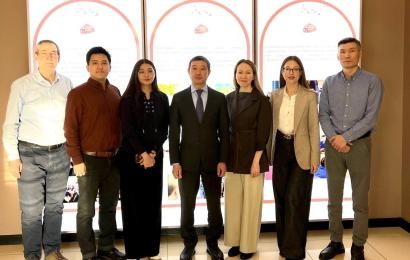 Staff of the International Center Held a Meeting with Representatives of the Bahá’í Community in Kazakhstan