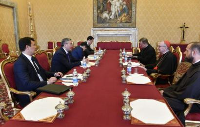 Папа Римский отметил вклад Казахстана в межконфессиональное согласие