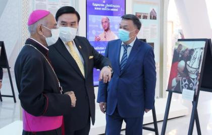 N. Nazarbayev Center hosts 2nd int’l photo exhibition «The Way of Peace and Harmony»
