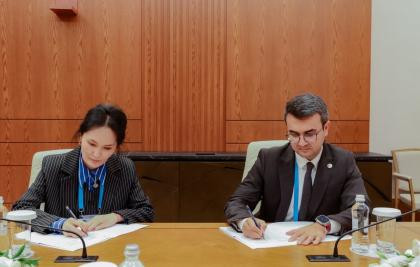 Двусторонняя встреча Председателя Правления Гульсаной Кожабай с Раваном Гасановым