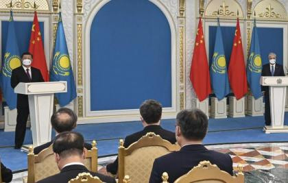 Busy day in the Kazakh capital as Pope Francis and Xi Jinping visit